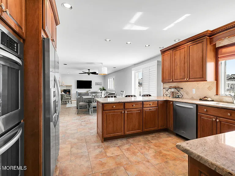 327 Tide Pond Rd — Photo 14
