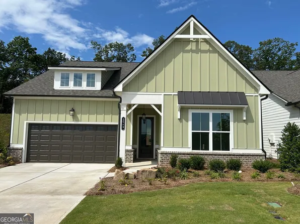 1549 Assembly Cir, Gainesville, GA 30501