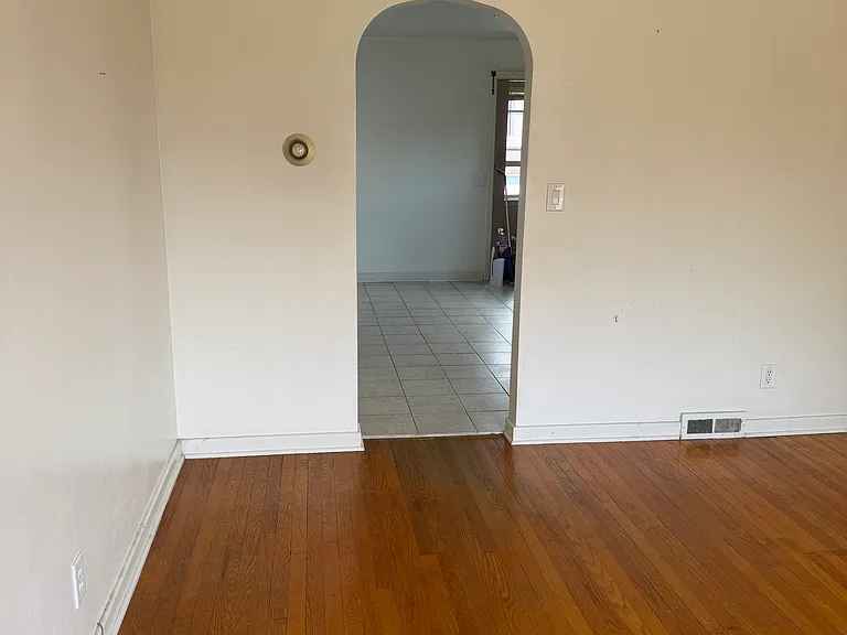 3227 Wayne St #2 — Photo 13
