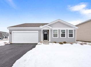 435 S Stone Brook Dr, Romeoville, IL 60446