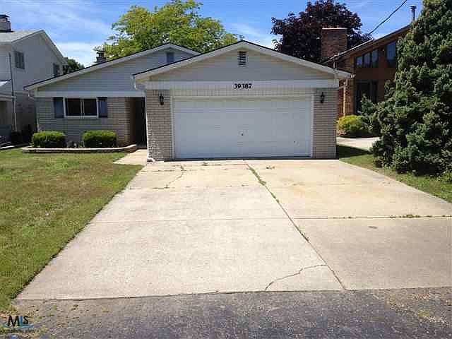 1st image of 39387 E Archer Dr