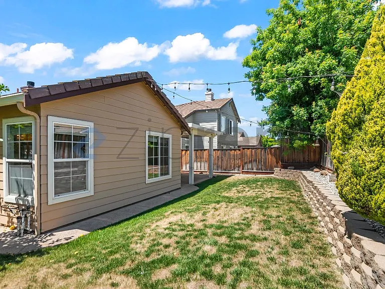 6444 Half Dome Ct — Photo 25