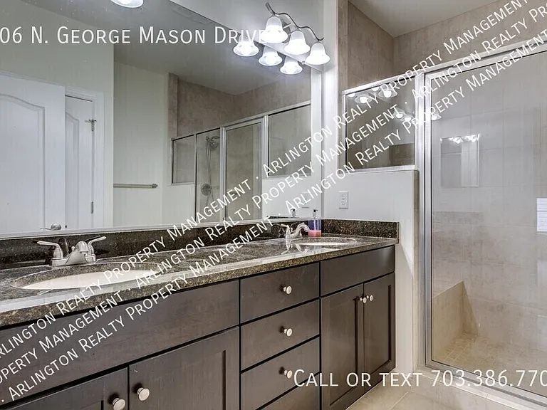 306 N George Mason Dr — Photo 17