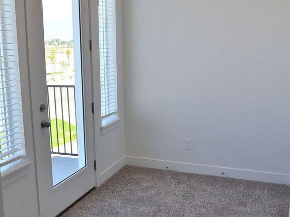 4th image of 12778 S Pinnacle Peak Ln #F201