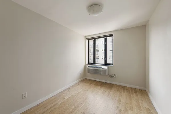 Rented by Compass | media 13