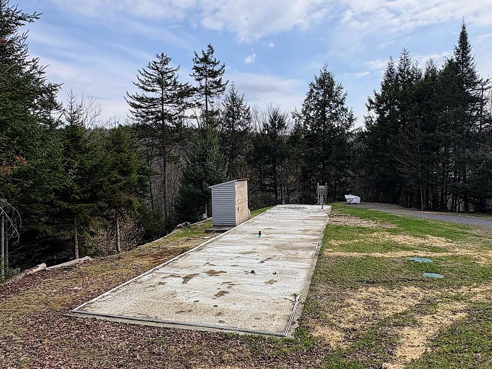1st image of 160 West Hill Road