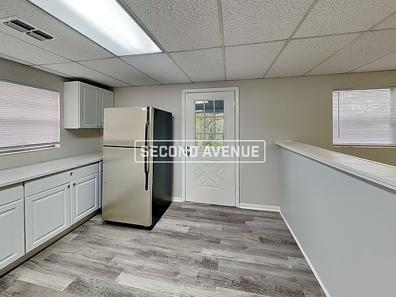 5th image of 6731 W Virginia Ct