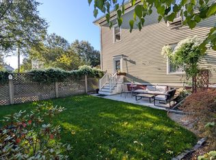 7 Bolton St #1, Somerville, MA 02143