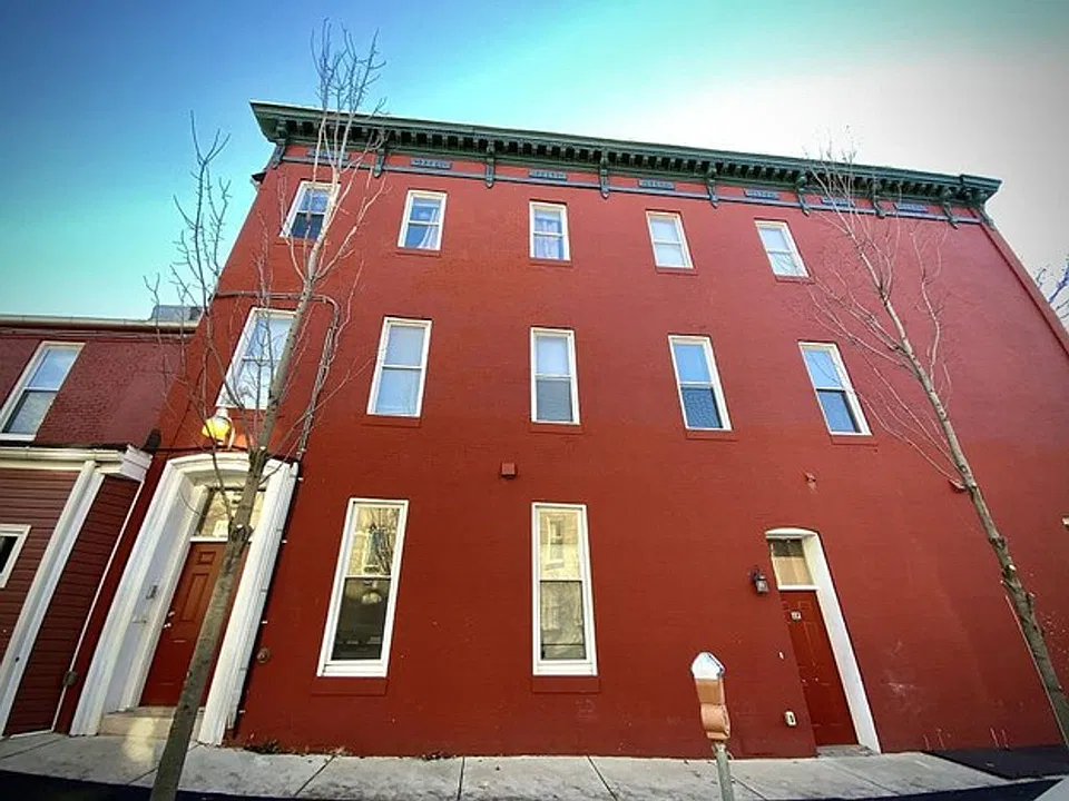 2031 St Paul Street