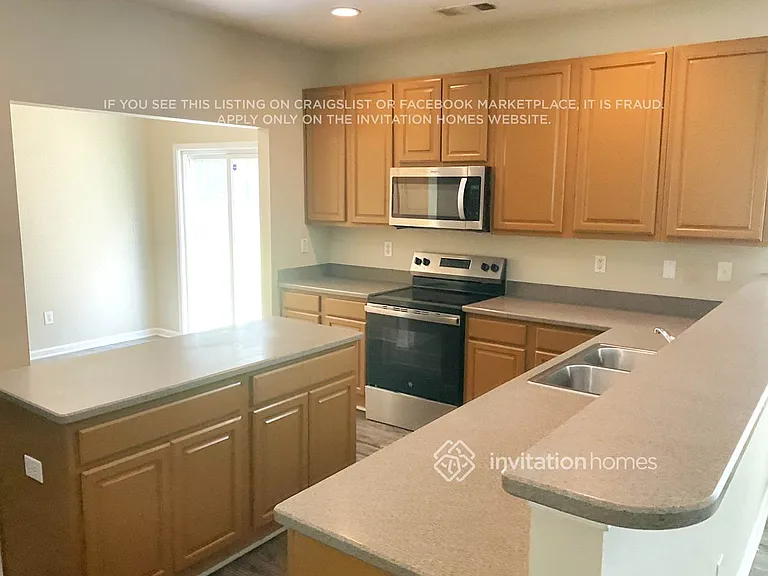 4400 Savannah Dr — Photo 7