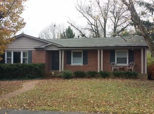 124 Loch Lomond Dr, Lexington, KY 40517