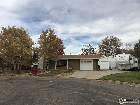 3rd image of 4709 Holly Ct