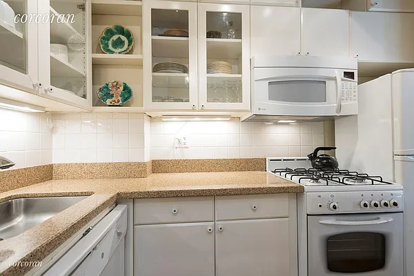 Sold by Corcoran | media 5