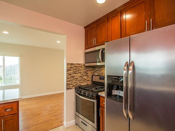 4th image of 1836 1/2 S Marvin Ave
