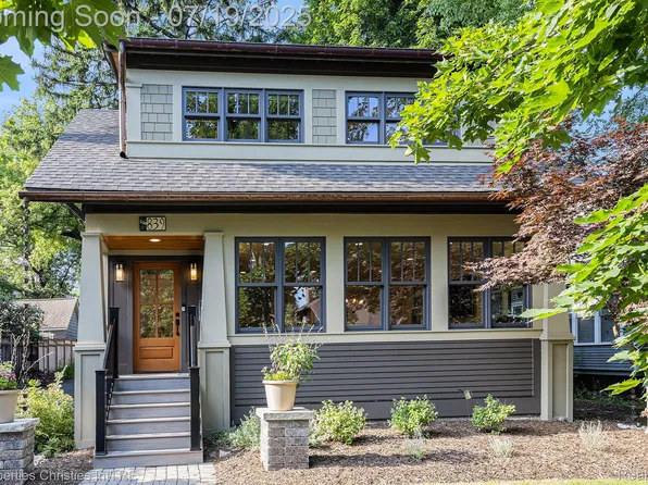 839 Ridgedale Ave, Birmingham, MI 48009