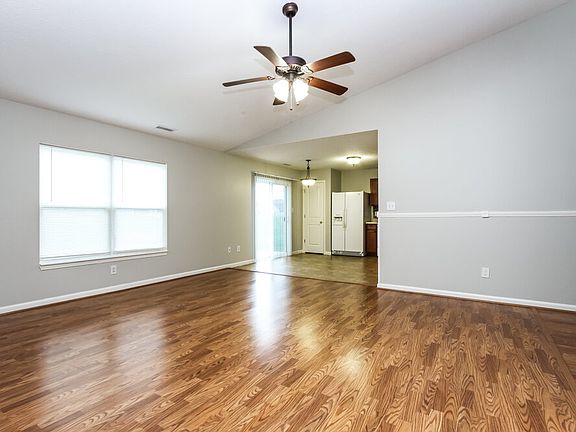 2nd image of 7548 Lara Lee Dr