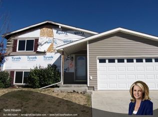 243 Overdale Dr, Gillette, WY 82718