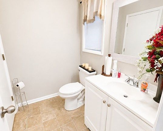 5th image of 1207 Huntsman Ct