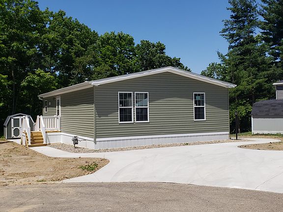 2nd image of 4400 Melrose Dr Lot 44