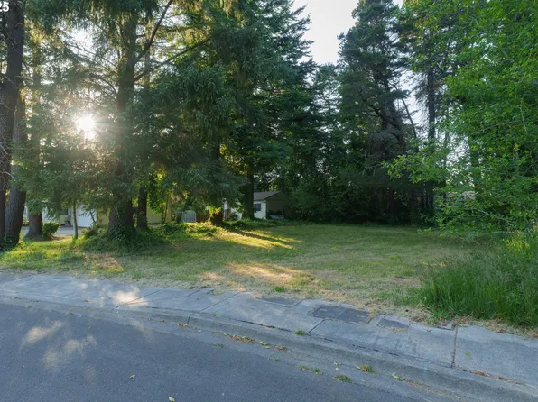 0 1st St SE, Bandon, OR 97411