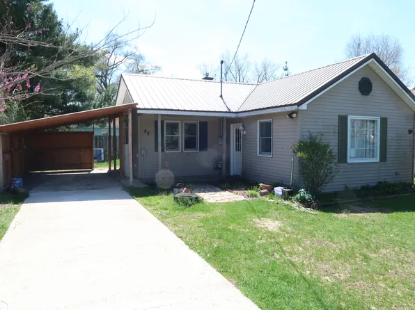 40 58th St SE, Kentwood, MI 49548