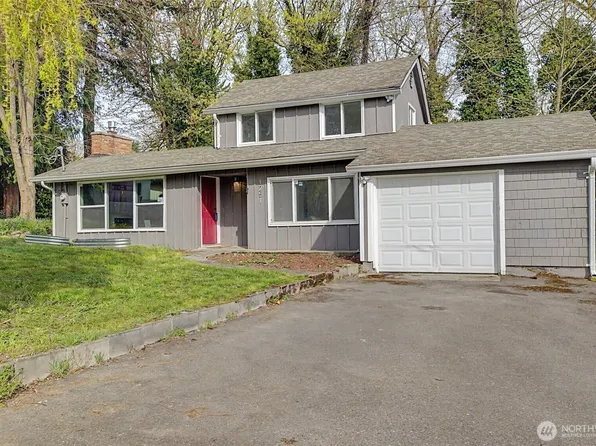 1251 S 230th Street, Des Moines, WA 98198