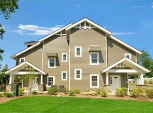 85 Maple St #1, Scarsdale, NY 10583