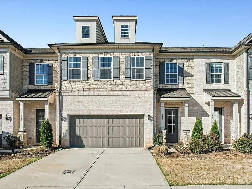 1st image of 151 Heathbrook Ln