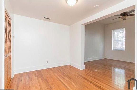 2nd image of 1726 W Girard Ave #1