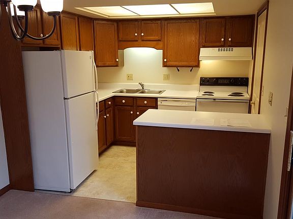 Handy open kitchen