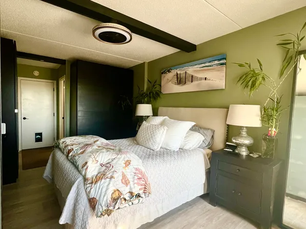 6008 Beach Front Road image 8 of 29