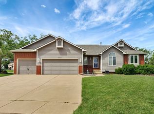 2229 N Sandplum Ct, Wichita, KS 67205