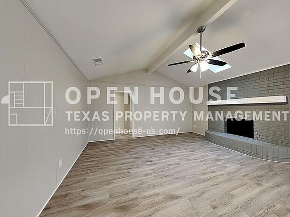 3rd image of 7317 Stonecrest Dr