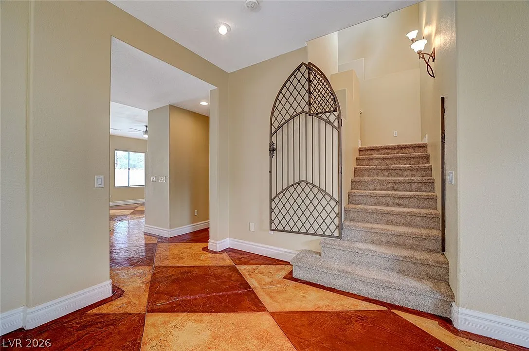4 bed, 3.5 bath, 3578 sqft, $4,540 — Photo 3