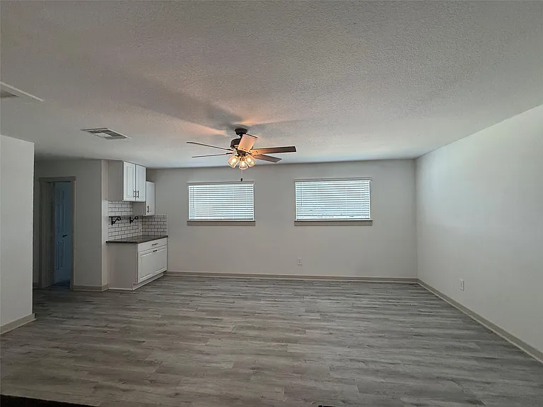 28934 Lupo River Ct — Photo 21