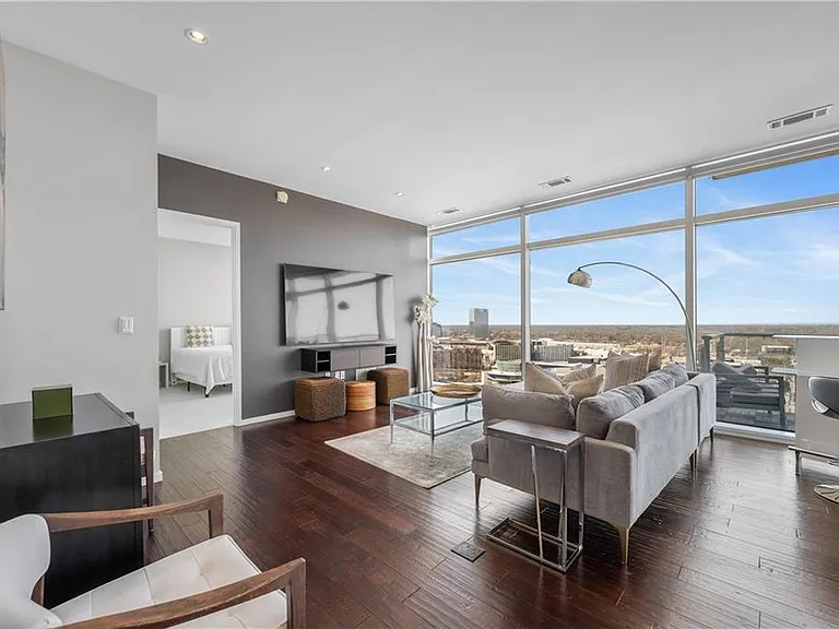 45 Ivan Allen Jr Blvd NW #2603 — Photo 4