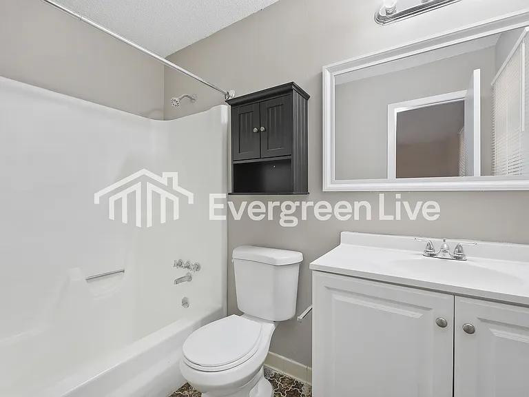 4 Bransfield Ct — Photo 10