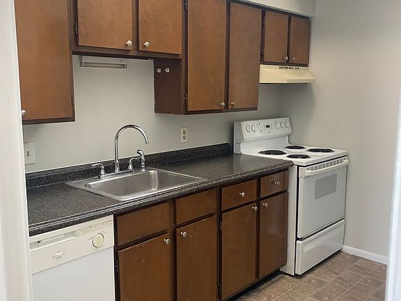 5th image of 2224 Pasadena Ave #307
