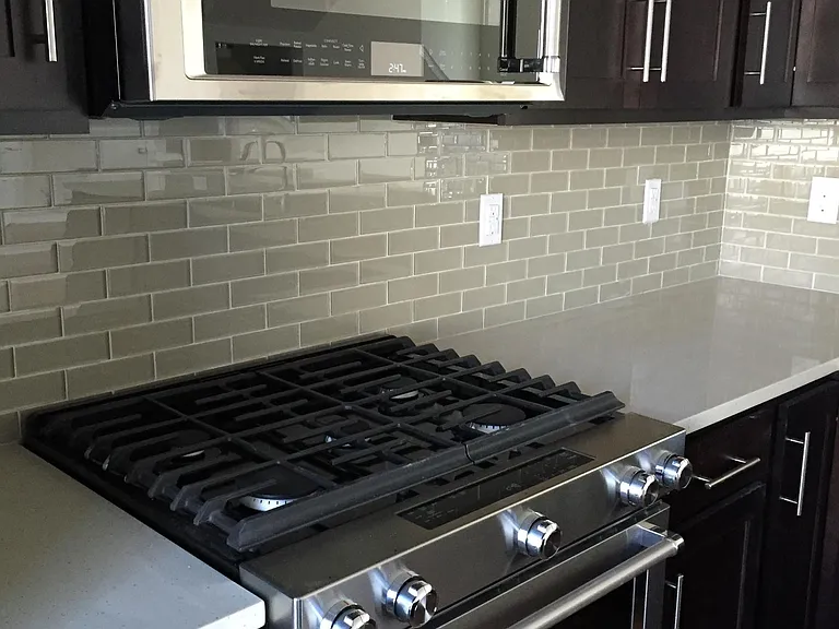 605 Haverford Ave — Photo 5
