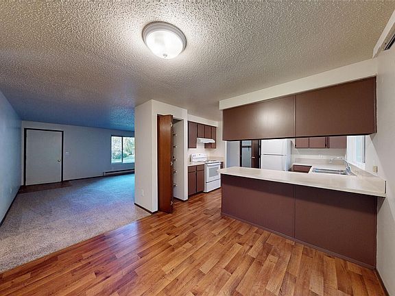 3rd image of 4420 NW Ridgewood Court #A & B