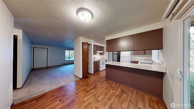 3rd image of 4420 NW Ridgewood Court #A & B