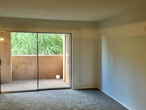 3rd image of 540 N May St APT 2090