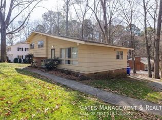 500 Tinkerbell Rd, Chapel Hill, NC 27517