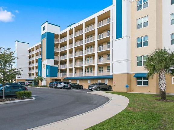 2nd image of 960 Starkey Rd #10304