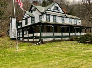 196 Elkhorn Station Rd, Elkhorn, WV 24831