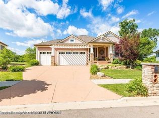 532 Aquila Dr, East Lansing, MI 48823