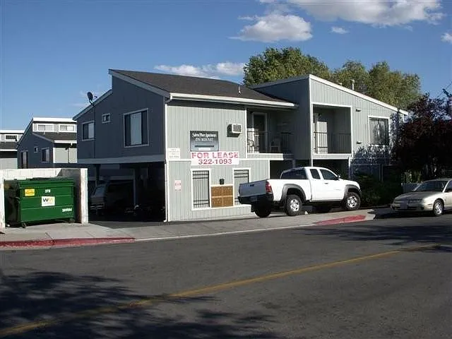 2750 Salem Pl — Photo 1