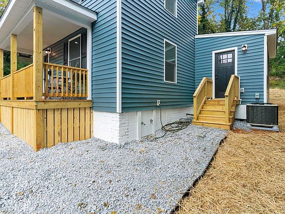 3rd image of 1518 Garfield Ave