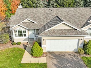 1649 Quail Run Dr, Kalamazoo, MI 49009