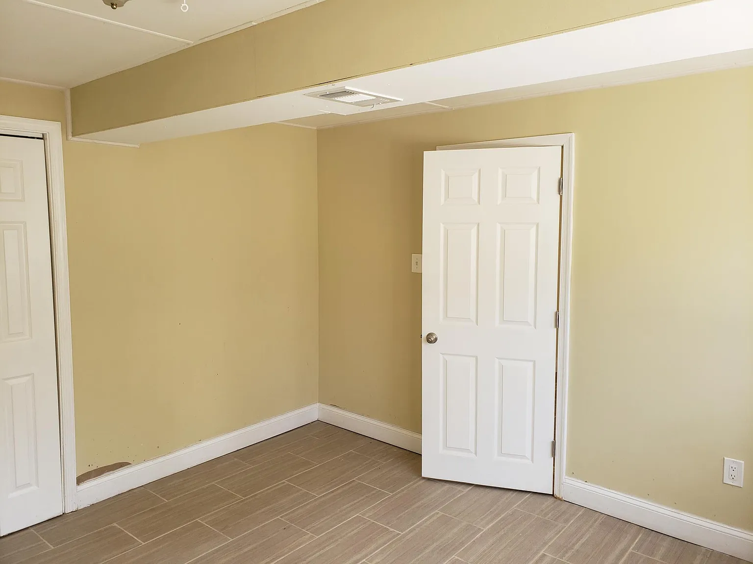 4 bed, 2844 sqft, $5,000 — Photo 4